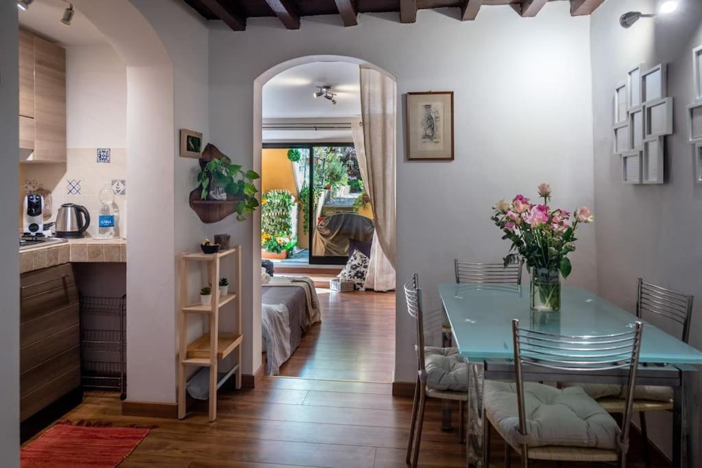 Monica Appartamento Con Giardino Al Ponte Vecchio Φλωρεντία Εξωτερικό φωτογραφία