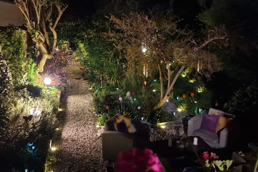 Monica Appartamento Con Giardino Al Ponte Vecchio Φλωρεντία Εξωτερικό φωτογραφία